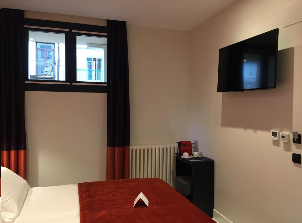 Don Cecilio Guesthouse San Sebastian Ngoại thất bức ảnh